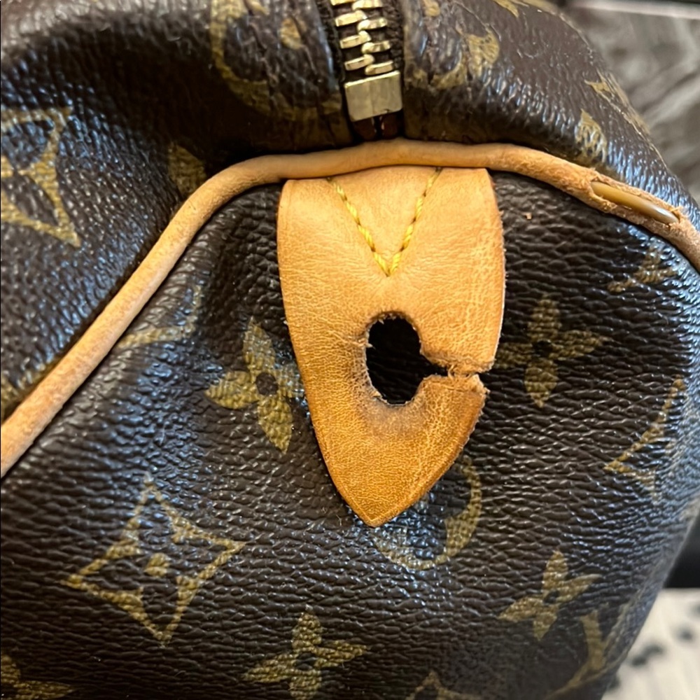Louis Vuitton Brown Monogram Speedy Bag - Picture 5 of 10